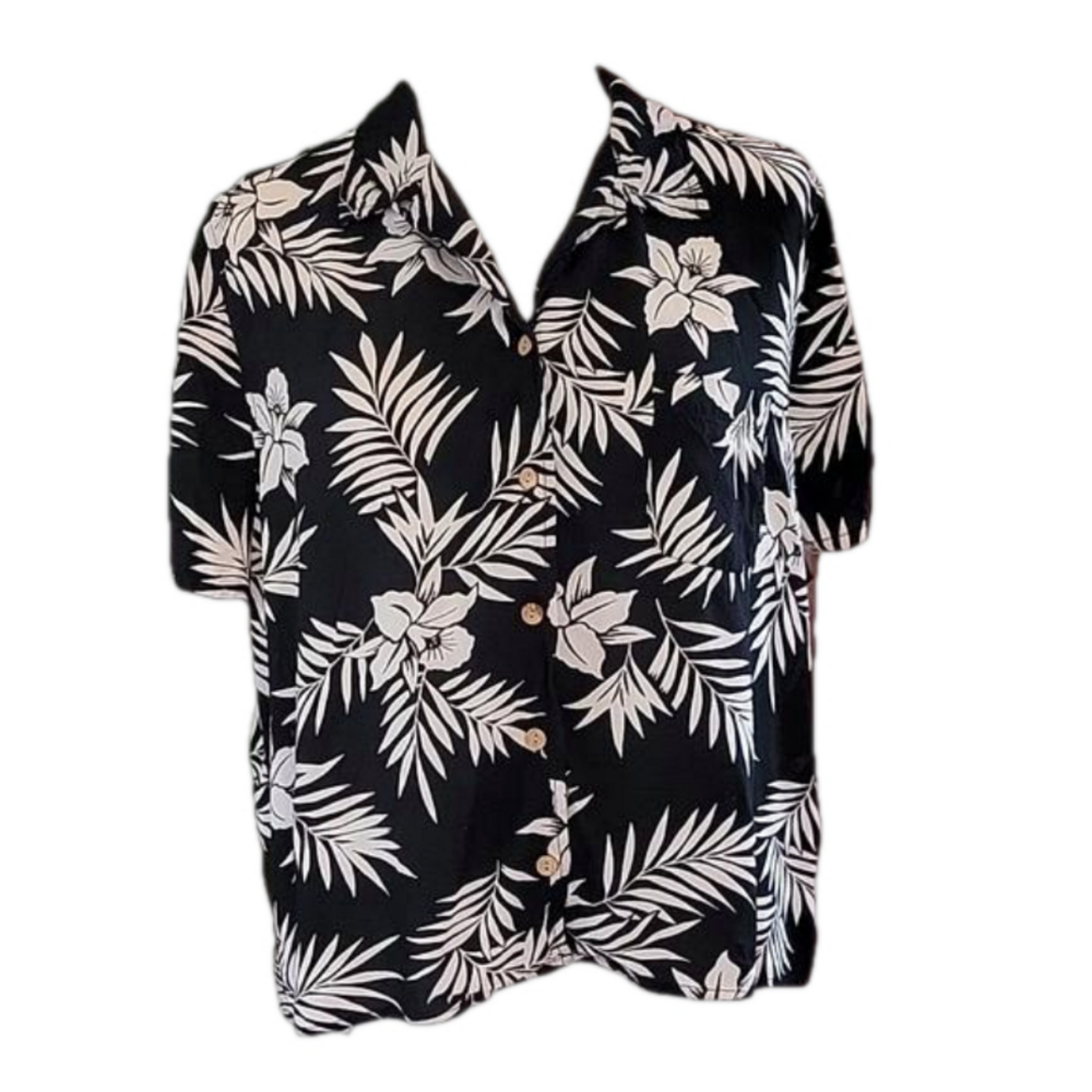 Dress Barn Black/White Hawaiian Buttondown Rayon Shirt Size XL EUC